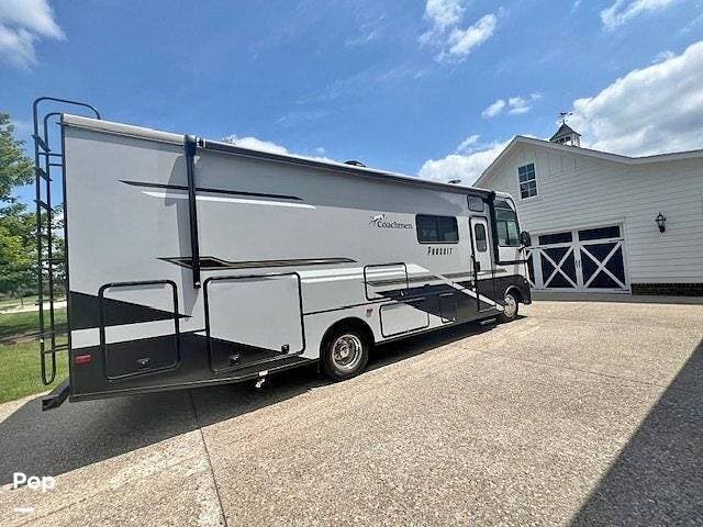 2023 Coachmen Pursuit 29SS - Used Class A For Sale by Pop RVs in La Grange, Kentucky features Slideout