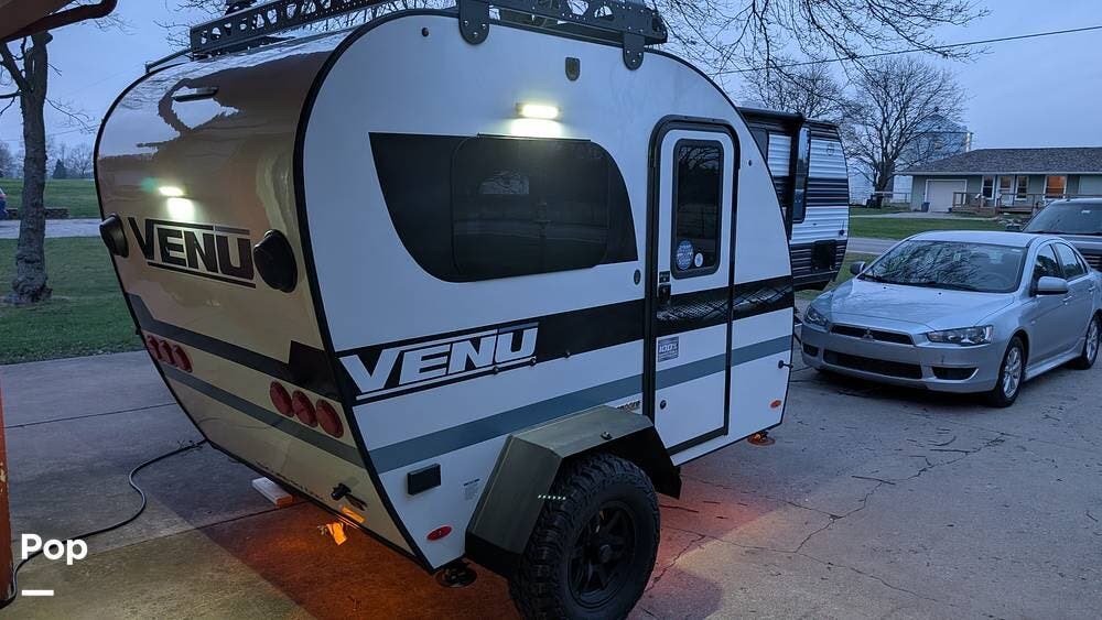 2024  Venu 10KB - Used Travel Trailer For Sale by Pop RVs in Argos, Indiana features Leveling Jacks, Air Conditioning