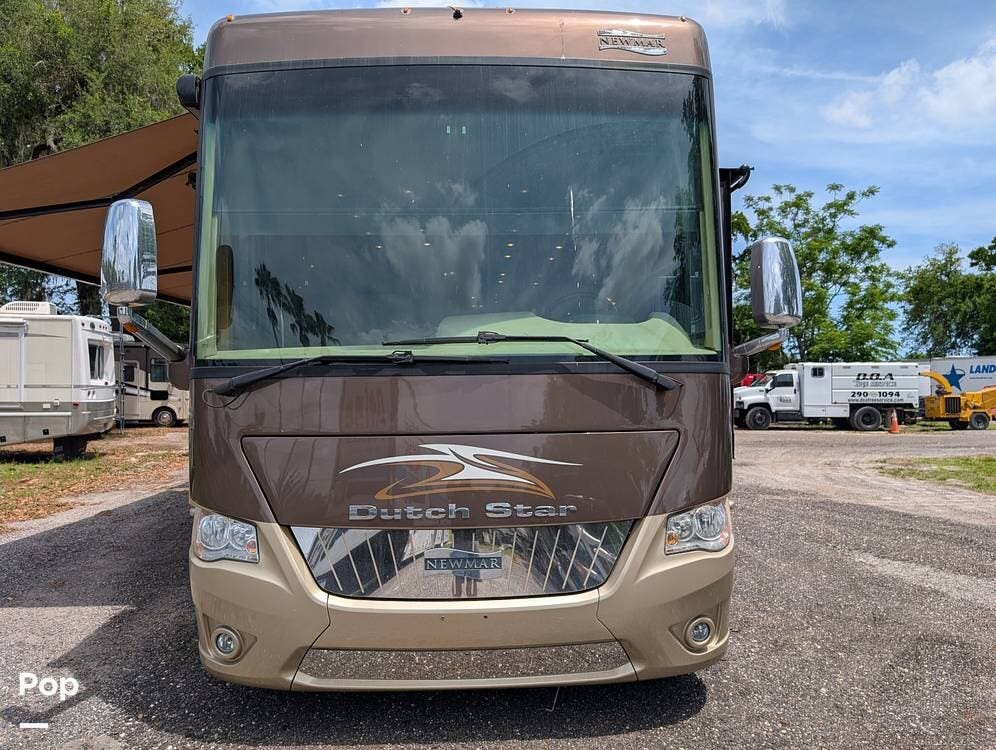2015 Dutch Star Newmar  4002 by Newmar from Pop RVs in Deland, Florida
