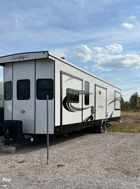 2023 Sandpiper 420FL by Forest River from Pop RVs in Elida, Ohio