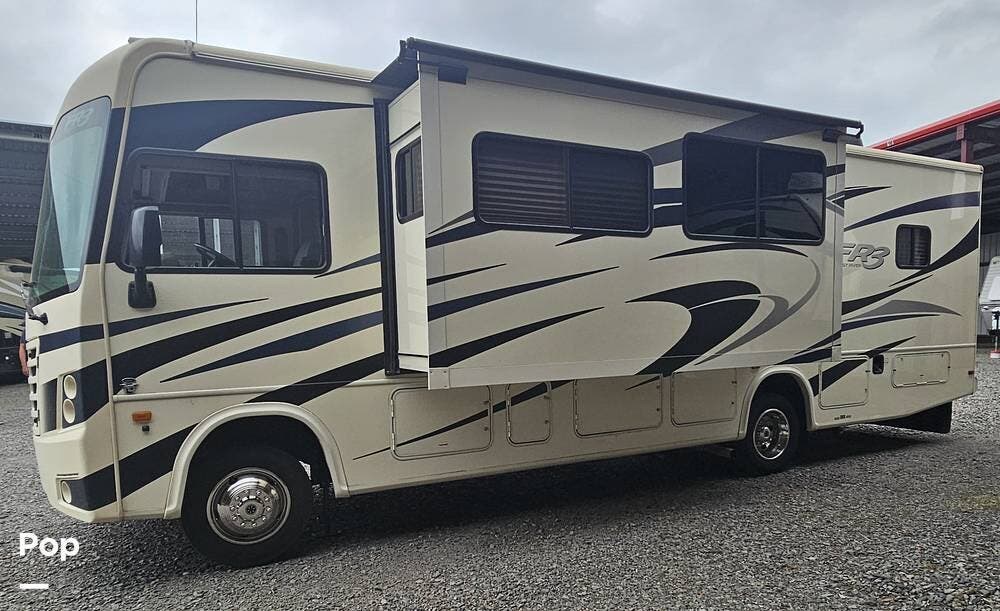2019 Forest River FR3 30DS - Used Class A For Sale by Pop RVs in Conway, Arkansas features Leveling Jacks, Generator, Air Conditioning, Awning, Slideout