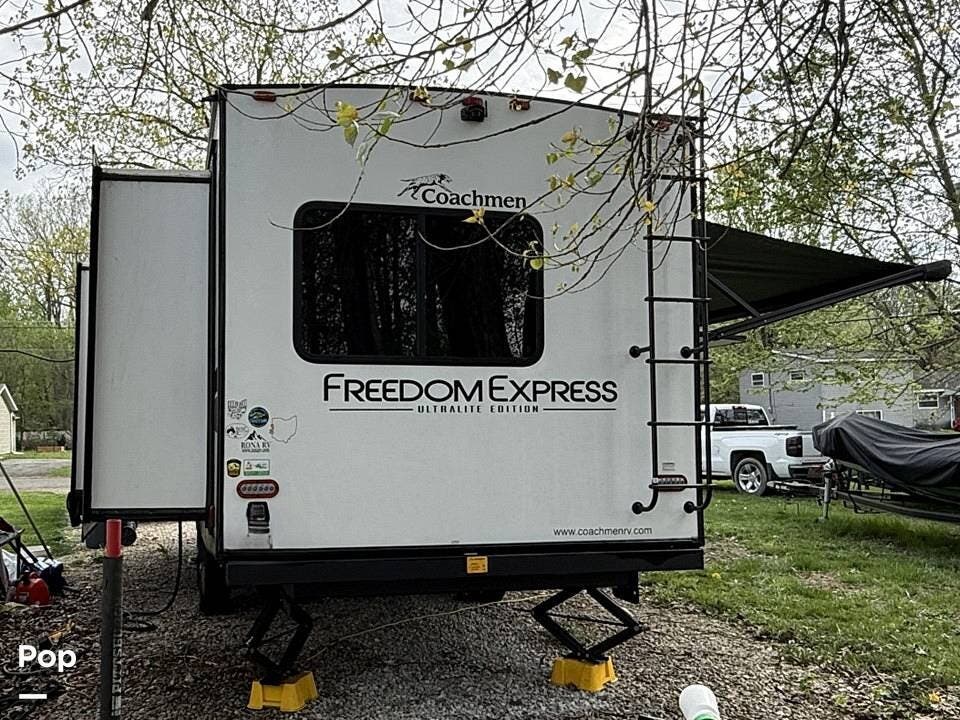 2024 Freedom Express Ultra Lite 259FKDS by Coachmen from Pop RVs in Pataskala, Ohio