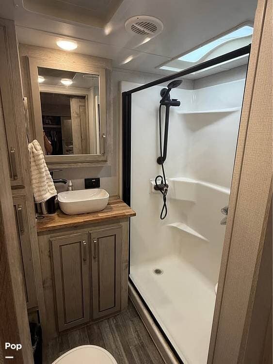 2021 Avalanche 395BH by Keystone from Pop RVs in Lafayette, Georgia