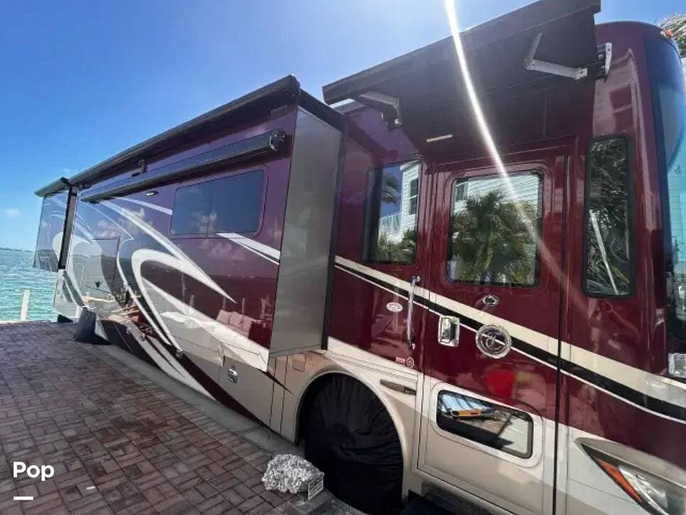 2015 Phaeton 40AH by Tiffin from Pop RVs in Mechanicsburg, Pennsylvania