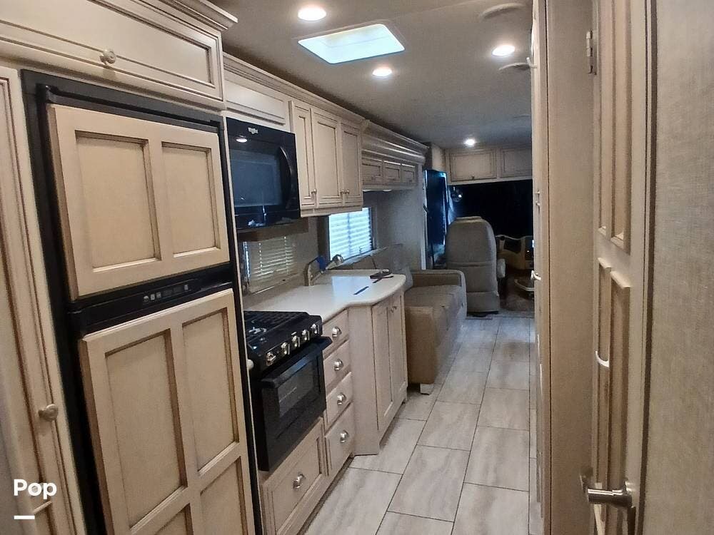 2021 Bay Star Sport 3226 by Newmar from Pop RVs in Hiwasse, Arkansas