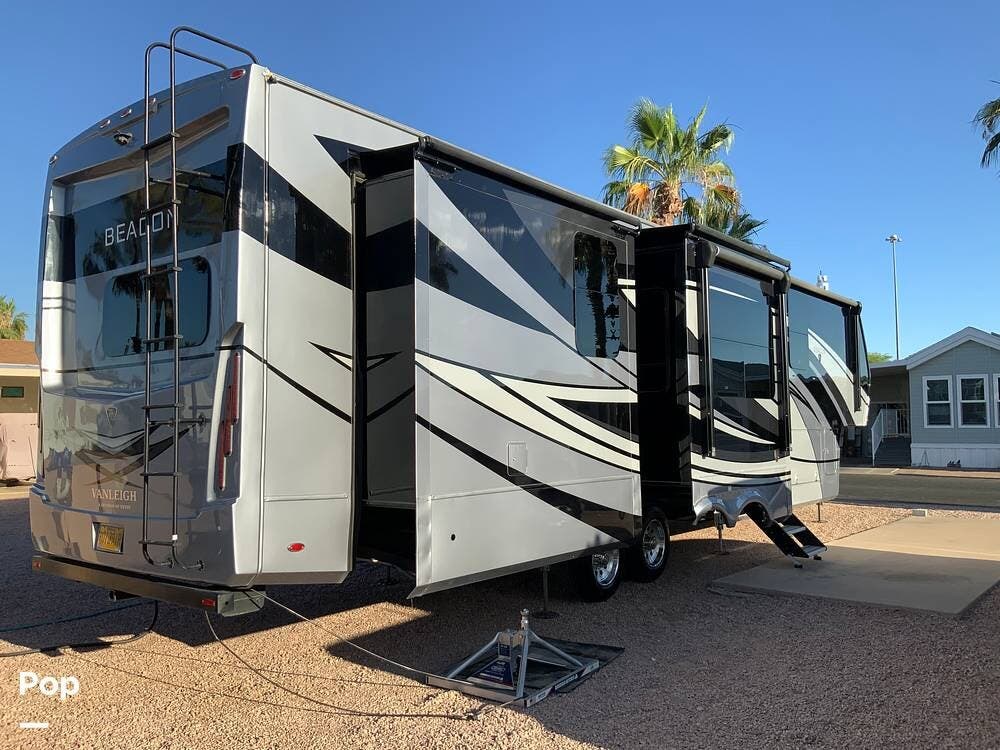 2022 Beacon 41LKB by Vanleigh from Pop RVs in Mesa, Arizona