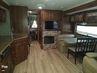 2014 Forest River Georgetown XL 352QS - Used Class A For Sale by Pop RVs in Beaufort, South Carolina features Generator, Leveling Jacks, Air Conditioning, Awning, Slideout