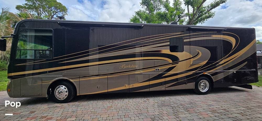 2016 Berkshire 38A by Forest River from Pop RVs in Loxahatchee, Florida
