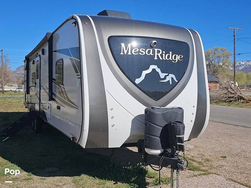 2023 Mesa Ridge 330BHS by Highland Ridge from Pop RVs in Fillmore, Utah