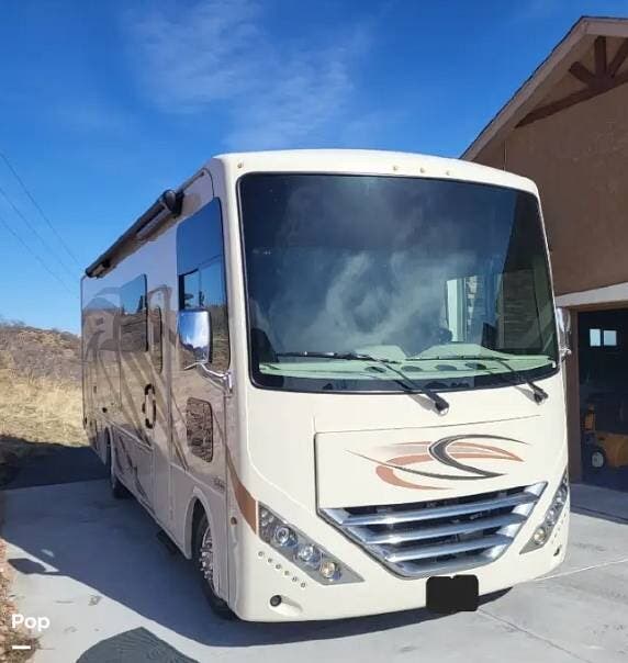 2019 Thor Motor Coach Hurricane 29M - Used Class A For Sale by Pop RVs in Lehi, Utah features Slideout