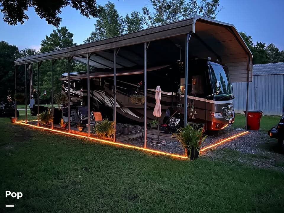 2014 Newmar Dutch Star 4038 - Used Diesel Pusher For Sale by Pop RVs in Celina, Texas features Slideout