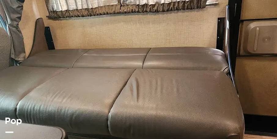 2019 Majestic 28A by Thor Motor Coach from Pop RVs in Livonia, Michigan