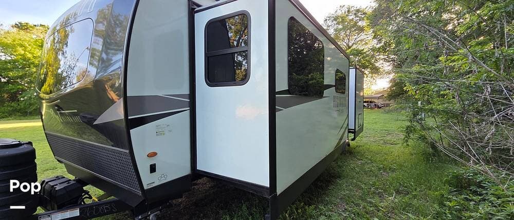 Used 2024 Rockwood Ultra-Lite 2608BS available in Bennington, Oklahoma