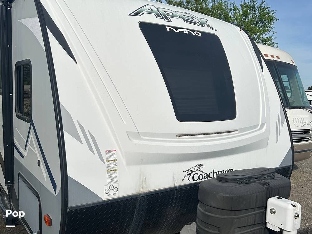 Used 2020 Coachmen Apex Nano 194BHS available in Greenbrier, Arkansas