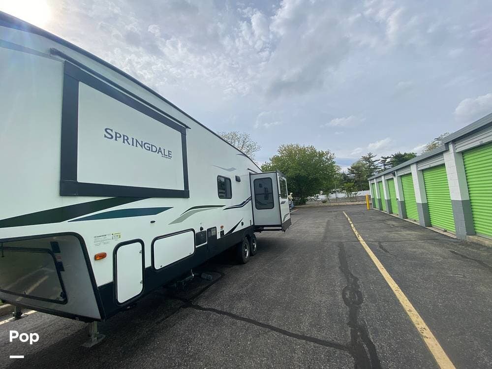 2021 Springdale 253FWRE by Keystone from Pop RVs in Toms River, New Jersey