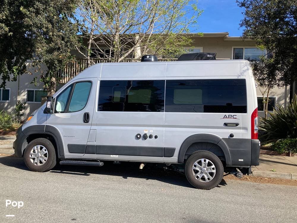 2025 Arc Entegra Coach  18C by Entegra Coach from Pop RVs in Monterey, California