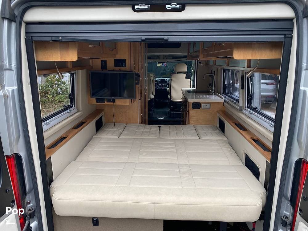 2022 Nova 20C Li3 by Coachmen from Pop RVs in Wilmington, Massachusetts