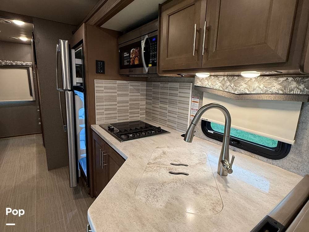 Used 2022 Thor Motor Coach Magnitude XG32 available in Byrdstown, Tennessee