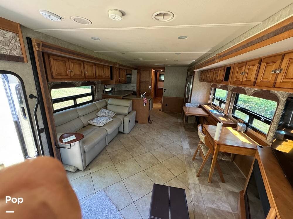 2014 Winnebago Adventurer 38Q - Used Class A For Sale by Pop RVs in Alexander City, Alabama features Awning, Slideout, Air Conditioning, Leveling Jacks, Generator