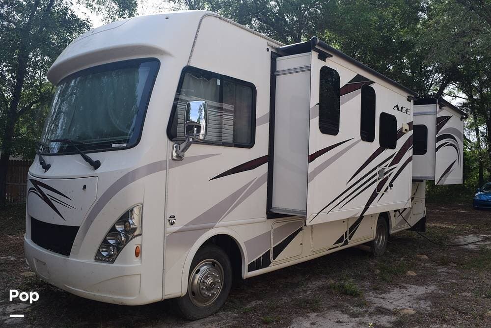 2018 Thor Motor Coach A.C.E. 27.2 - Used Class A For Sale by Pop RVs in Milton, Florida features Air Conditioning, Slideout, Generator, Leveling Jacks, Awning