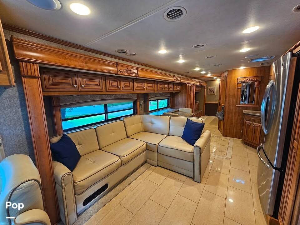 2013 Thor Motor Coach Tuscany 42WX - Used Diesel Pusher For Sale by Pop RVs in Hopkins, South Carolina features Slideout