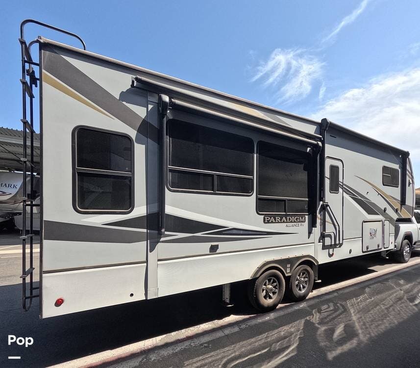 2021 Paradigm 310RL by Alliance RV from Pop RVs in Corona, California