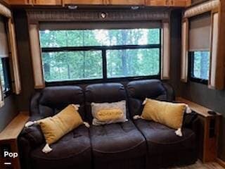 2019 Vilano 369FB by Vanleigh from Pop RVs in Albany, Kentucky