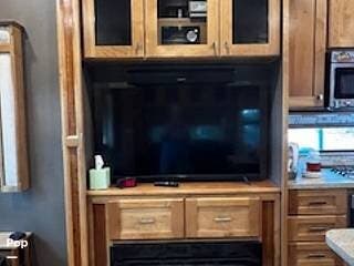 Used 2019 Vanleigh Vilano 369FB available in Albany, Kentucky