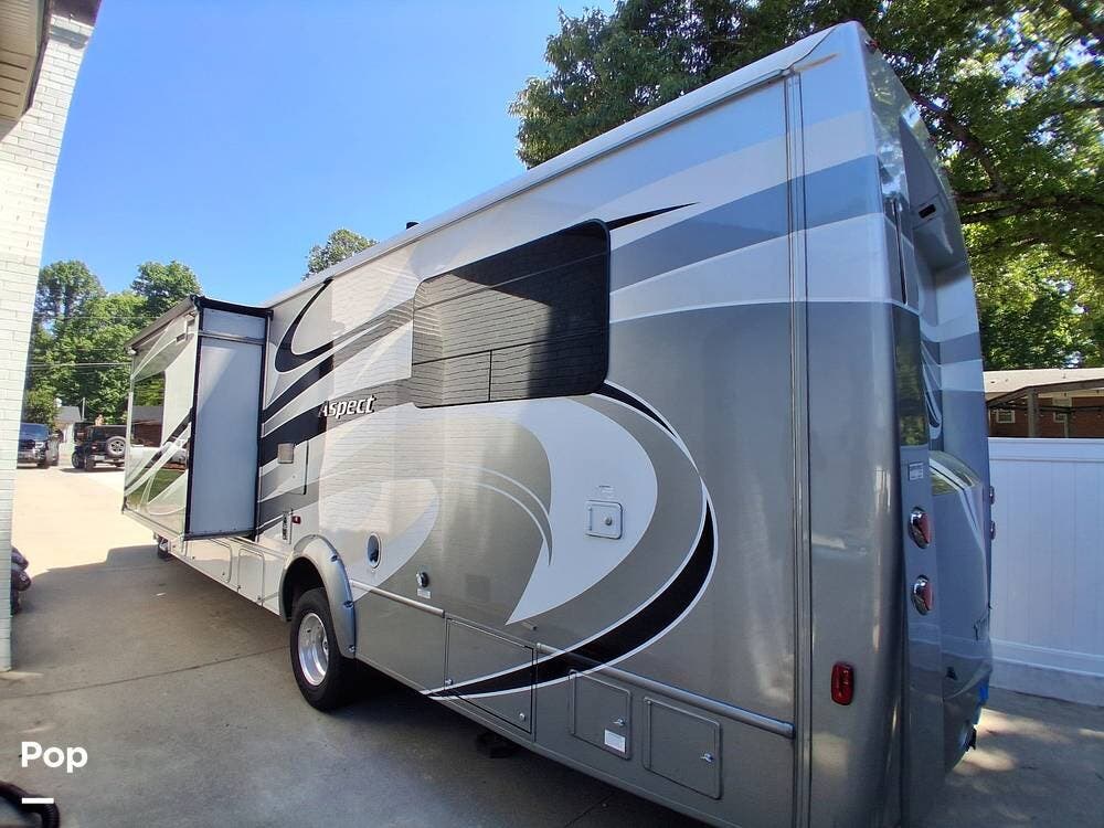Used 2016 Winnebago Aspect 30J available in Pleasant Garden, North Carolina