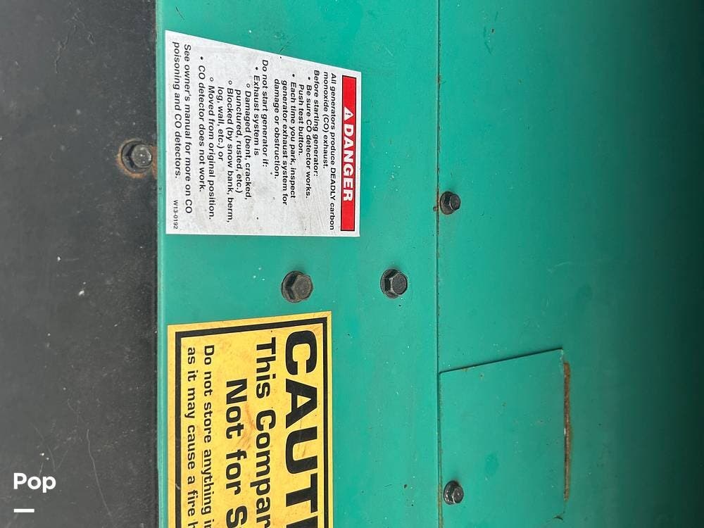 2008 Country Coach Inspire Founders Edition - Used Diesel Pusher For Sale by Pop RVs in Medina, Ohio features Awning, Slideout, Generator, Air Conditioning, Leveling Jacks