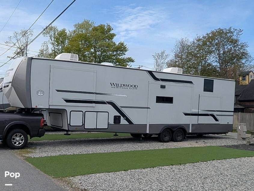 2025 Wildwood 375FAM by Forest River from Pop RVs in Chesapeake, Virginia