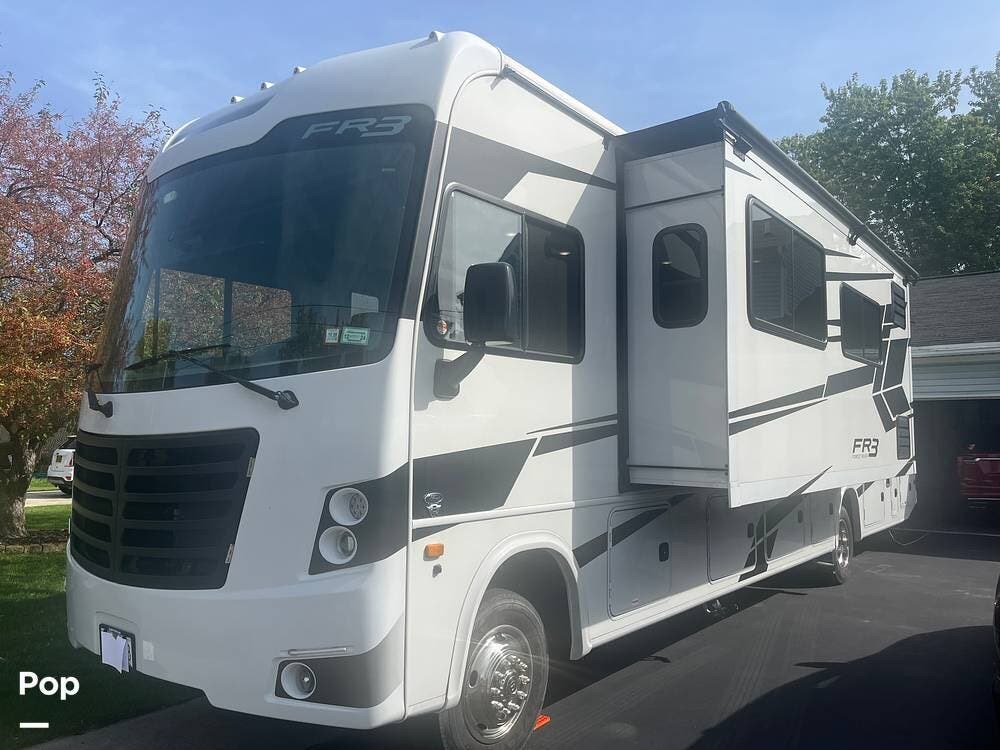 2021 Forest River FR3 34DS - Used Class A For Sale by Pop RVs in Eden, New York features Leveling Jacks, Awning, Slideout, Generator, Air Conditioning