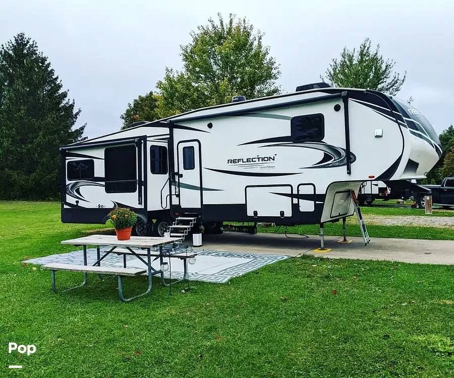 Used 2021 Grand Design Reflection 337FLS available in Sherman, Texas
