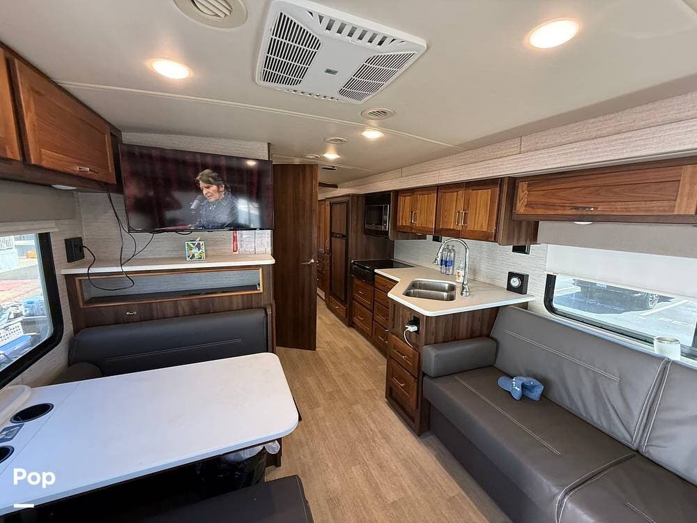 2020 Sunstar 29ve by Winnebago from Pop RVs in Mesa, Arizona