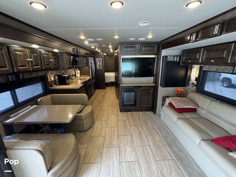 2017 Tiffin Allegro Open Road 34PA - Used Class A For Sale by Pop RVs in Florence, Alabama features Awning, Slideout, Generator, Leveling Jacks, Air Conditioning