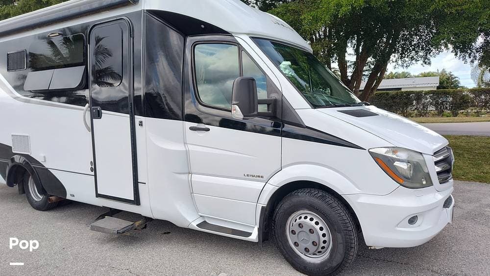 2017 Unity 24MB by Leisure Travel from Pop RVs in Bonita Springs, Florida