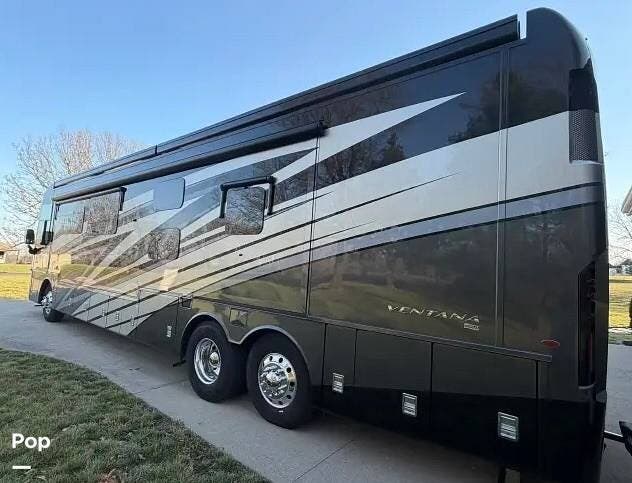 Used 2023 Newmar Ventana 4326 available in Springfield, Missouri