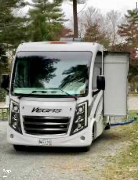 2023 Thor Motor Coach Vegas 24 3 - Used Class A For Sale by Pop RVs in Cushing, Maine features Slideout
