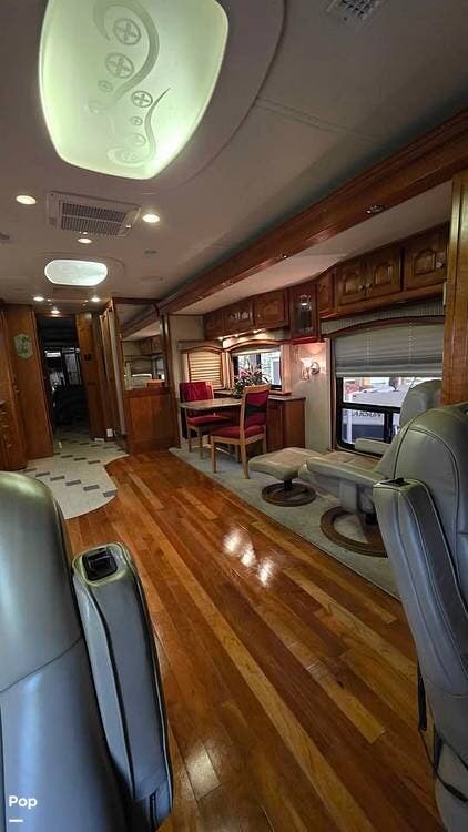2007 Allure 470 Series Siskiyou Summit 400 Quad Slide by Country Coach from Pop RVs in Trenton, Florida
