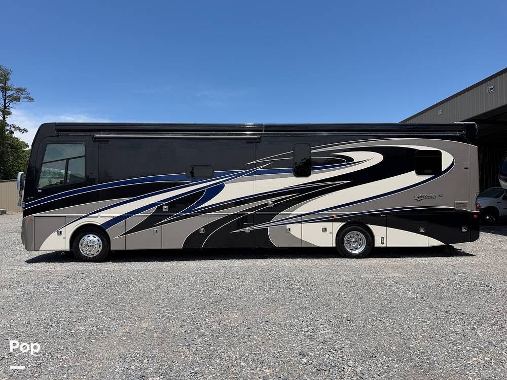 2018 Discovery 40G by Fleetwood from Pop RVs in West Monroe, Louisiana