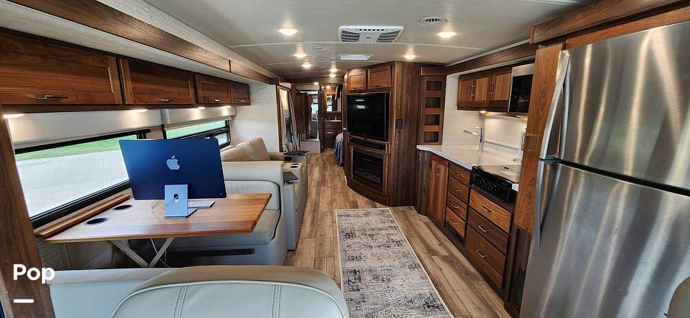 2022 Winnebago Forza 38W - Used Diesel Pusher For Sale by Pop RVs in Mineral Wells, Texas features Awning, Slideout, Leveling Jacks, Generator, Air Conditioning