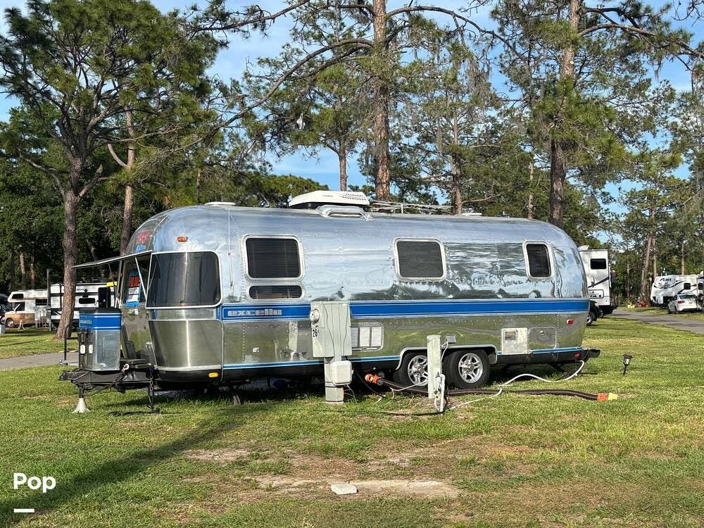 1988 Airstream Excella 25 - Used Travel Trailer For Sale by Pop RVs in Winter Garden, Florida