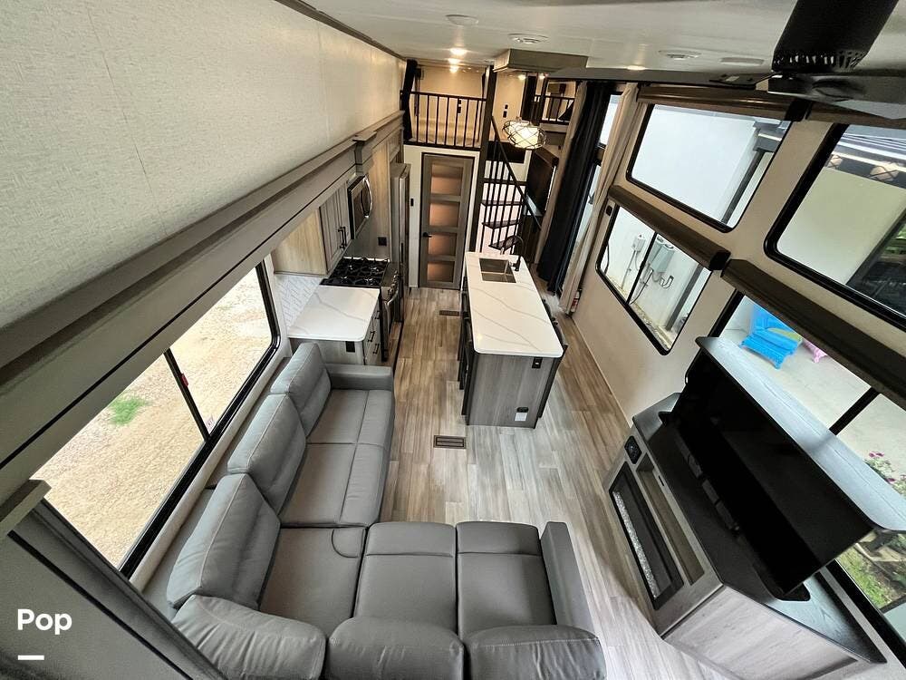 2025 Residence 401CLDL by Keystone from Pop RVs in Johnson City, Texas