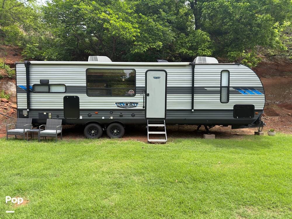 Used 2022 Forest River Salem 27RK available in Gracemont, Oklahoma