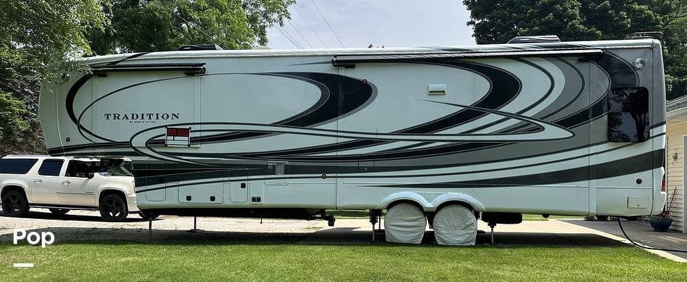 2015 Tradition 375KPS by DRV from Pop RVs in Kewadin, Michigan