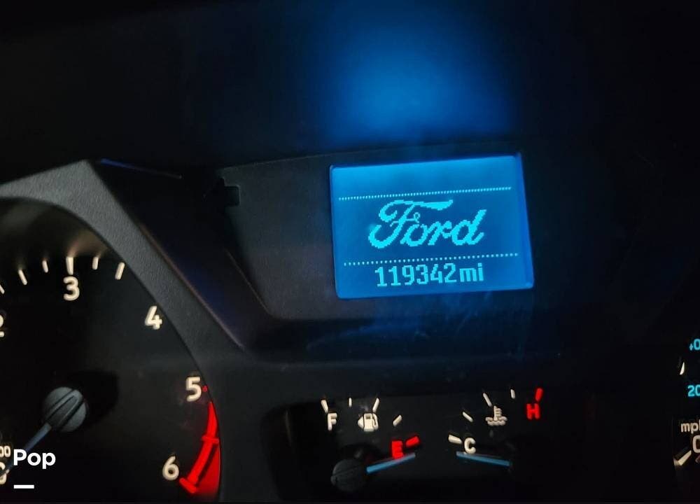 2017 Winnebago Fuse 23T - Used Class C For Sale by Pop RVs in Sears, Michigan features Slideout