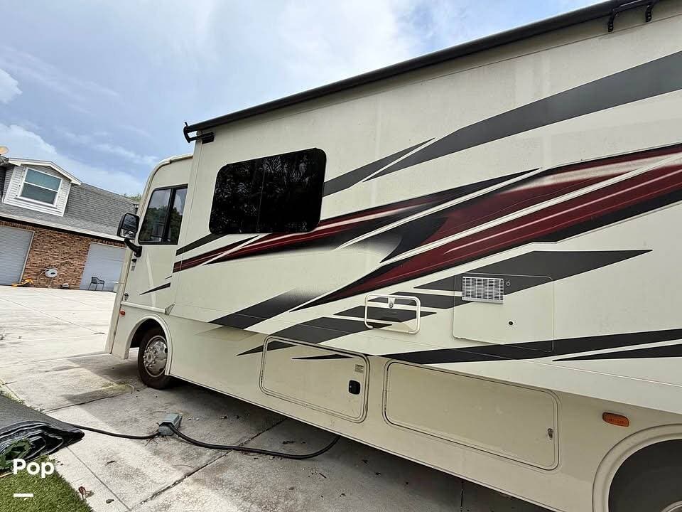 2021 Fleetwood Flair 29M - Used Class A For Sale by Pop RVs in West Palm Beach, Florida features Slideout