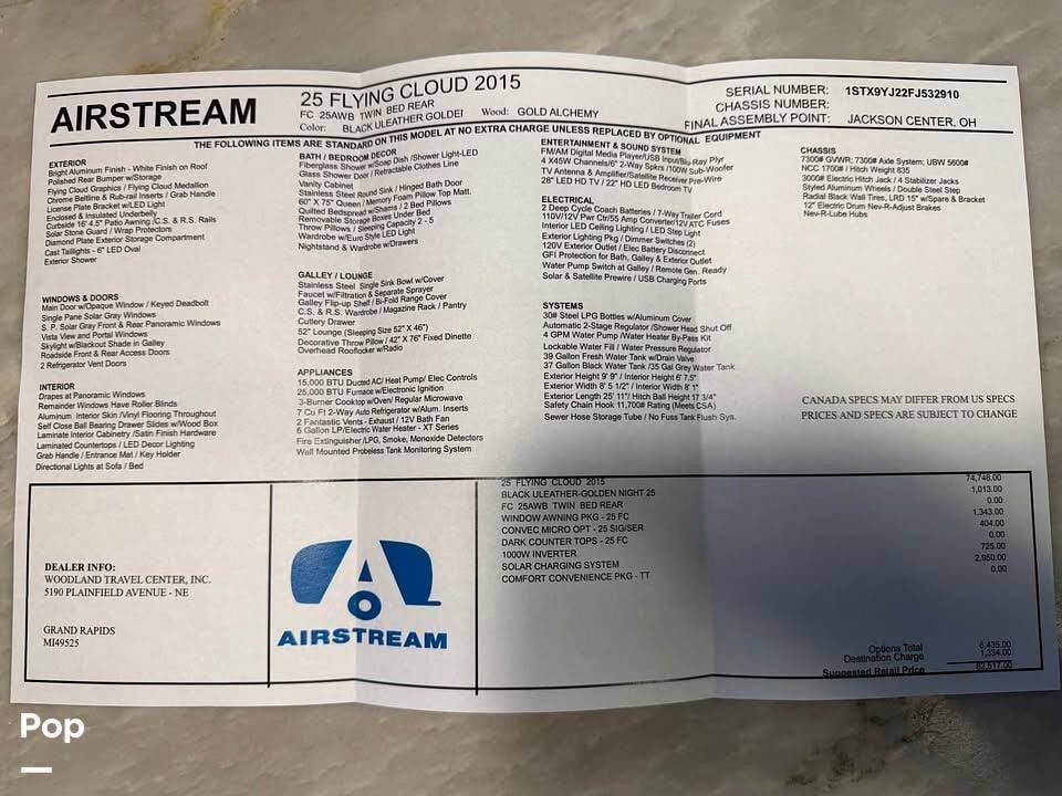 2015 Airstream Flying Cloud 25 RB TWIN - Used Travel Trailer For Sale by Pop RVs in Genoa, Ohio