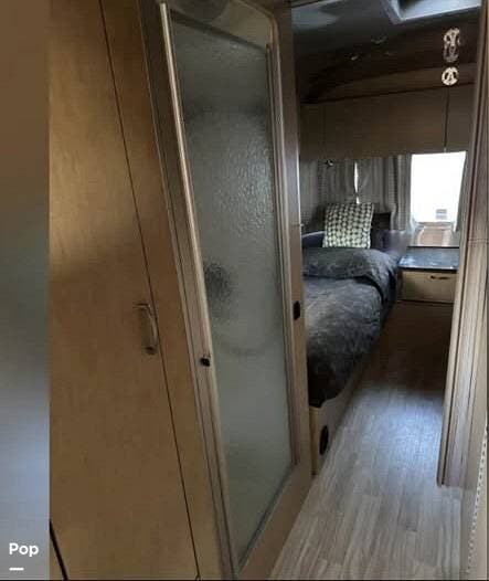 Used 2015 Airstream Flying Cloud 25 Twin available in Genoa, Ohio