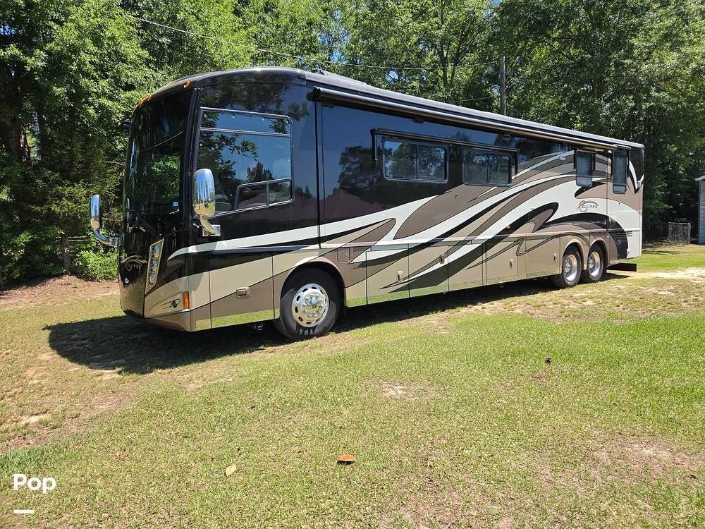 2011 Itasca Ellipse 42QD - Used Diesel Pusher For Sale by Pop RVs in Cantonment, Florida features Leveling Jacks, Air Conditioning, Generator, Slideout, Awning